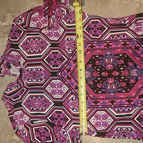 Dress - Picture 8 of 8